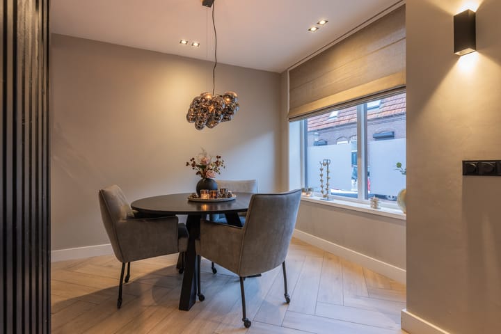 Photo 14 of Tolstraat 26