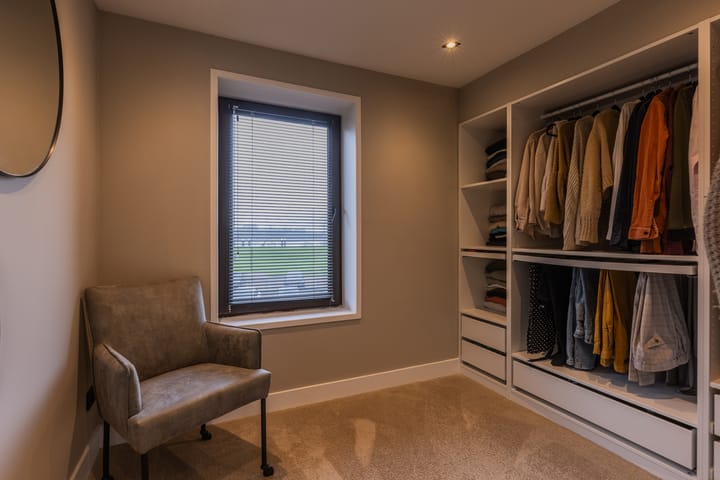 Photo 32 of Tolstraat 26