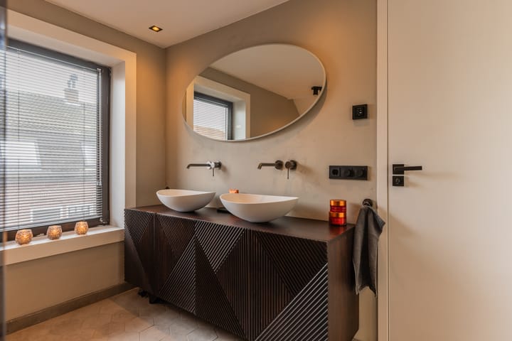 Photo 39 of Tolstraat 26