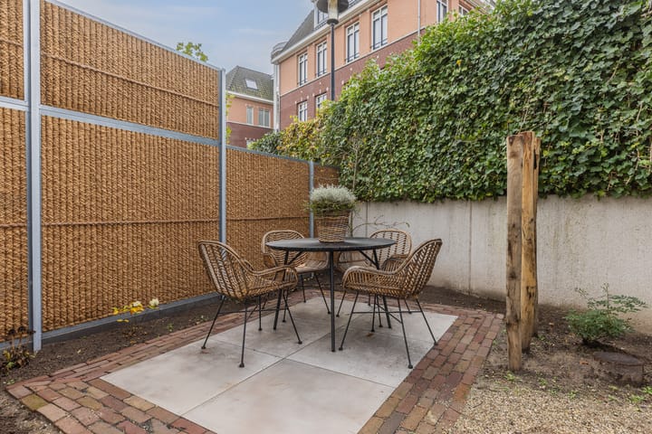 Photo 50 of Tolstraat 26