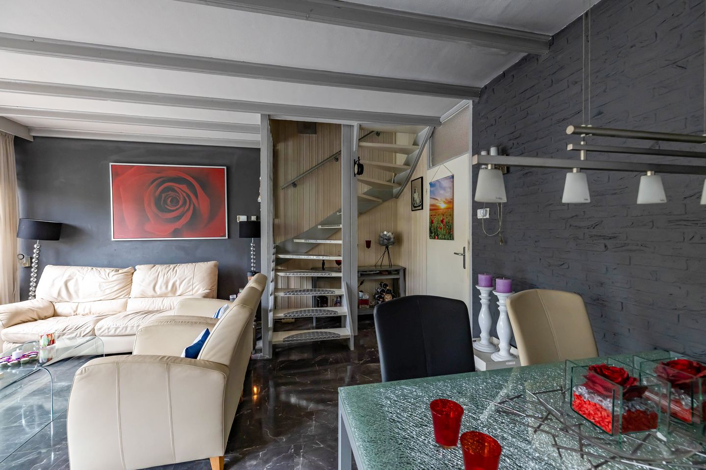 Foto 10 van Vesta 12