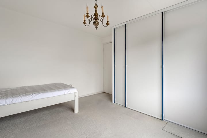 Foto 15 van Irisstraat 11