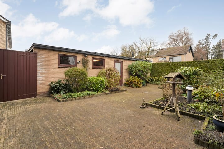 Foto 26 van Irisstraat 11