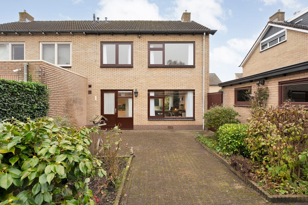 Foto 31 van Irisstraat 11