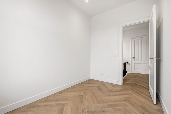 Photo 29 of 1e Dorpsstraat 12-A