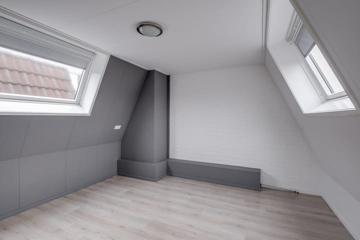 Foto 28 van Lijsterbesstraat 51