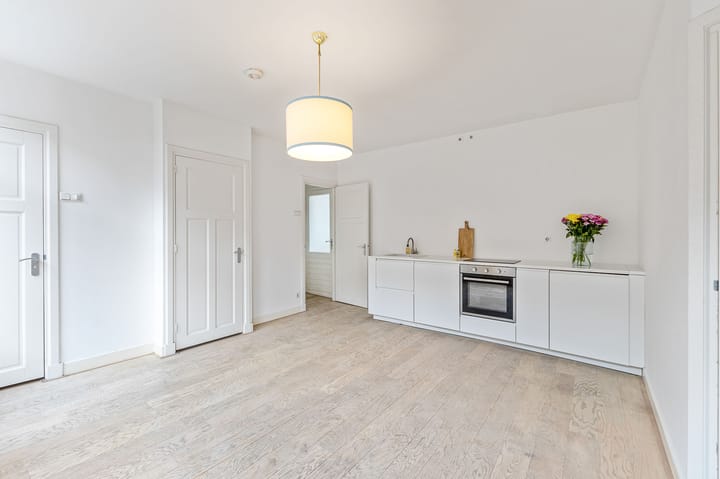 Foto 3 van Eerste Helmersstraat 178-2