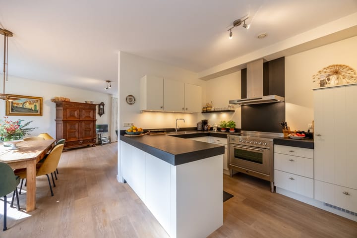 Foto 17 van Onder de Bogen 12