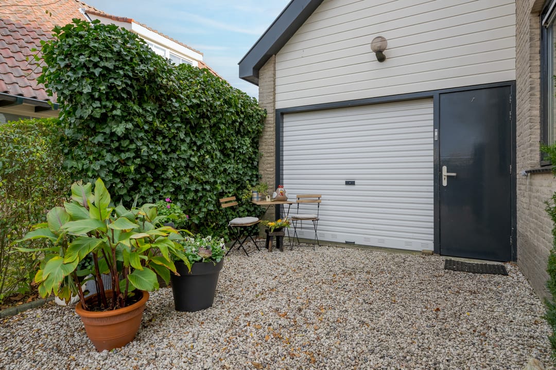 Foto 7 van Robiniahof 18