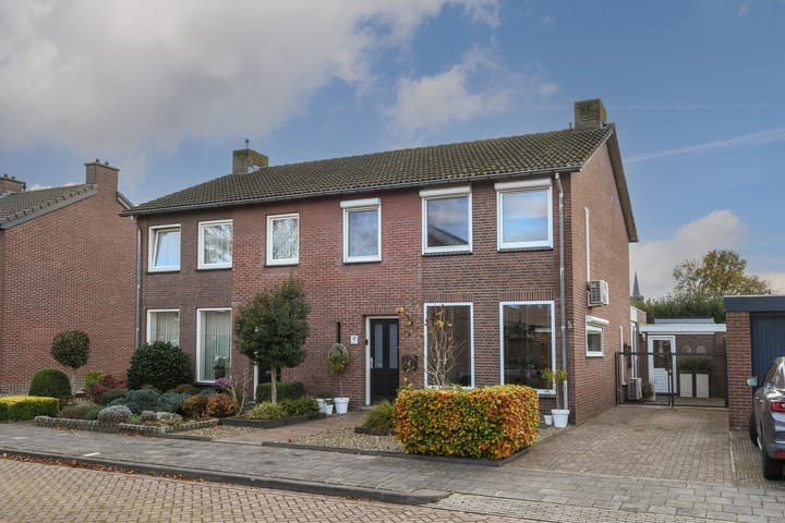 Deken Jaspersstraat 2