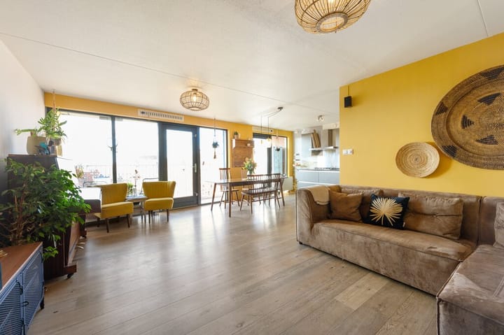 Foto 2 van Haarlemmerweg 277