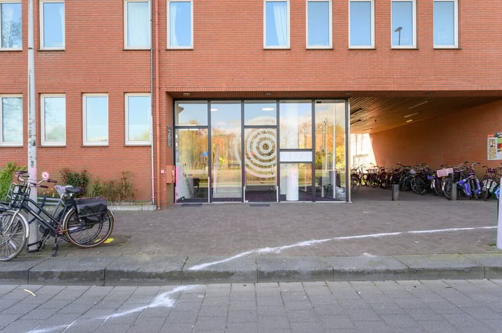 Foto 26 van Haarlemmerweg 277