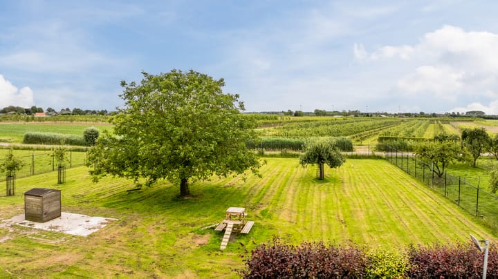 Photo 66 of Voorstraat 45