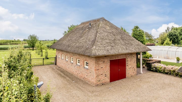 Photo 57 of Voorstraat 45