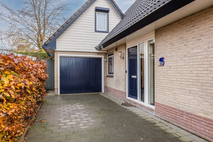 Photo 6 of Graaf van Vlaanderenstraat 16