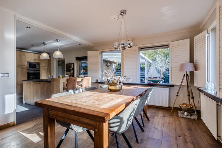 Photo 17 of Graaf van Vlaanderenstraat 16