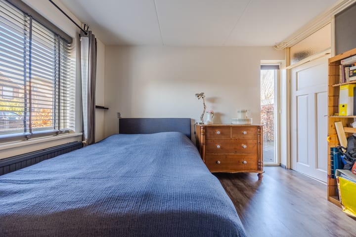 Photo 24 of Graaf van Vlaanderenstraat 16