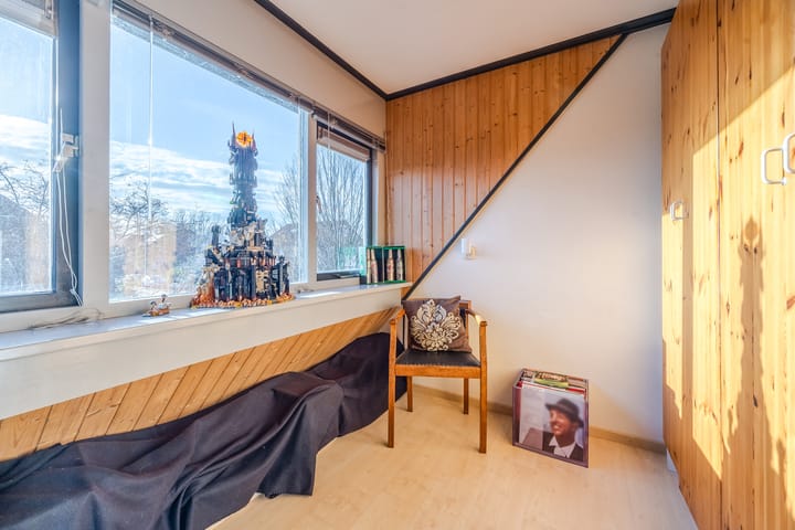 Photo 33 of Graaf van Vlaanderenstraat 16