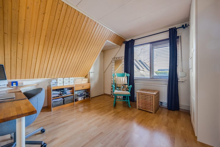 Photo 38 of Graaf van Vlaanderenstraat 16