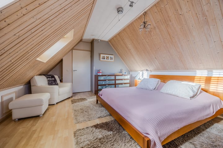 Photo 41 of Graaf van Vlaanderenstraat 16