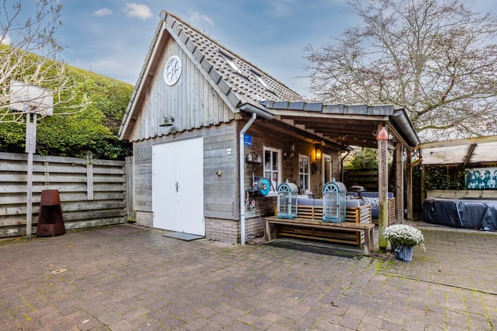 Photo 47 of Graaf van Vlaanderenstraat 16