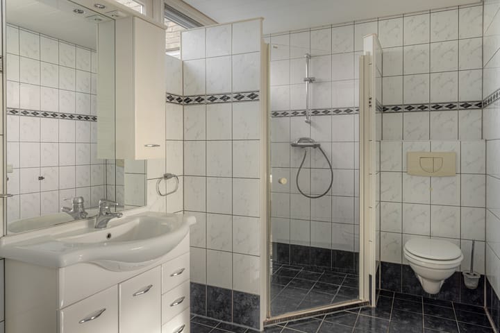 Photo 18 of Splitting 2