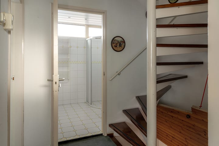 Photo 27 of Splitting 2