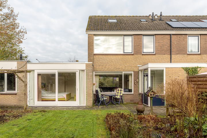 Photo 32 of Splitting 2