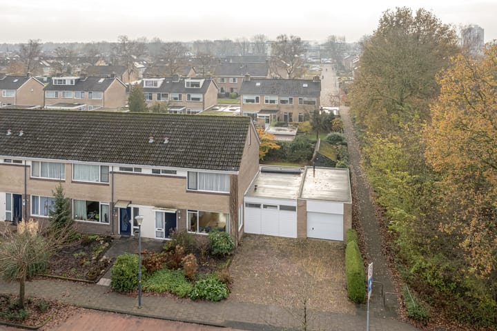 Photo 37 of Splitting 2