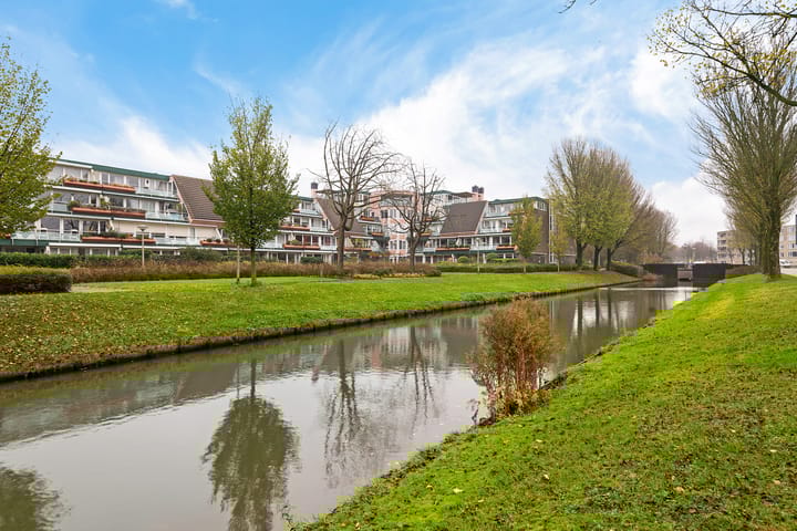 Foto 32 van Schweitzerlaan 41