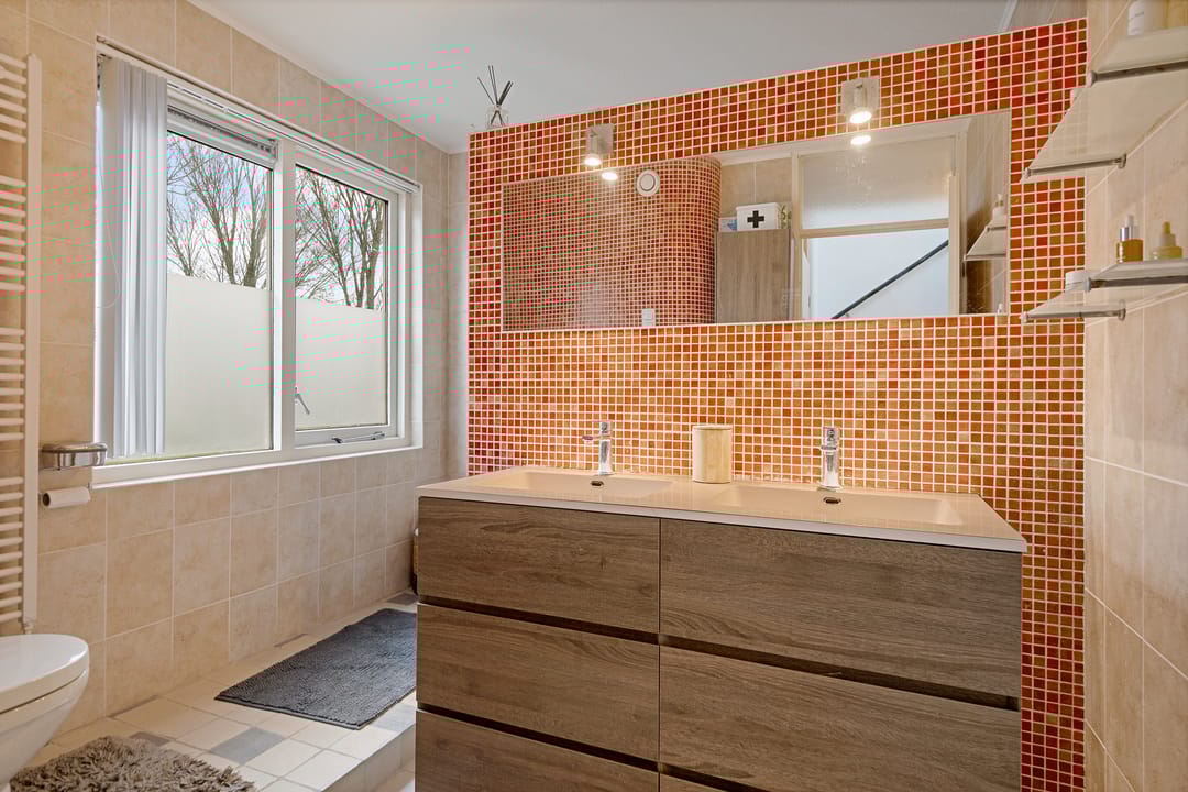 Foto 16 van Schweitzerlaan 41