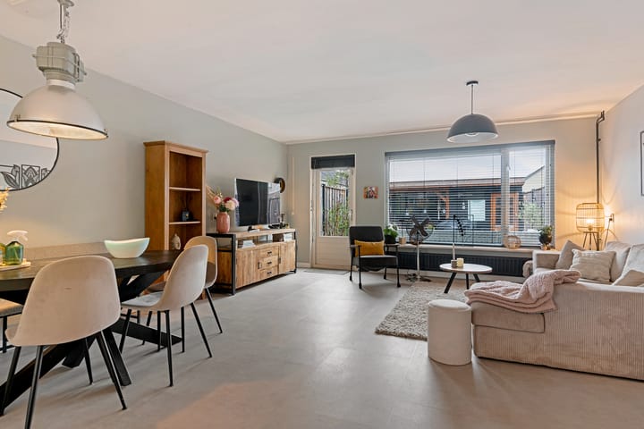 Foto 7 van Schweitzerlaan 41