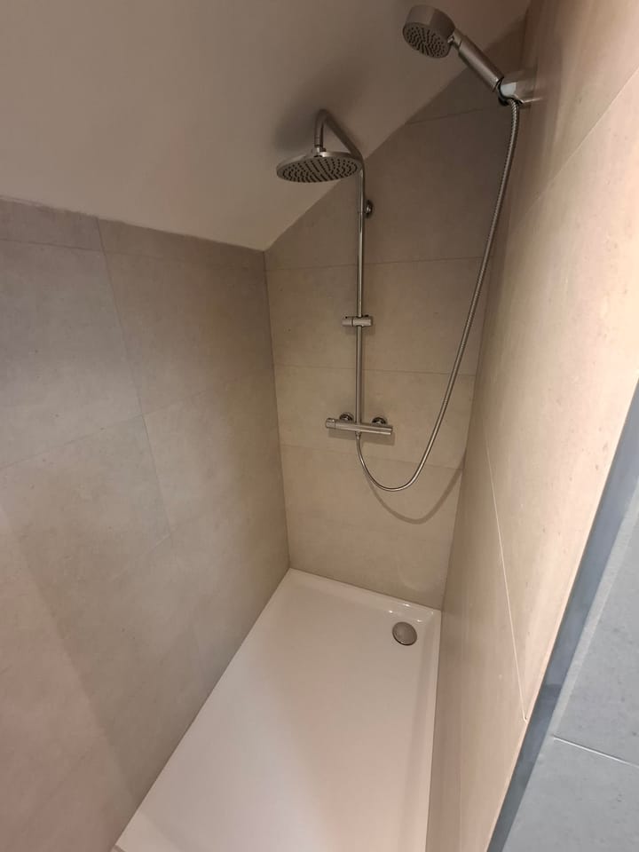 Photo 18 of Emmastraat 28