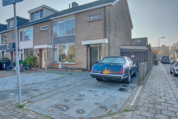 Foto 7 van Roerdompstraat 8