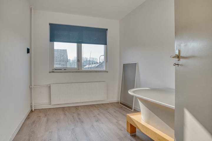 Foto 23 van Roerdompstraat 8