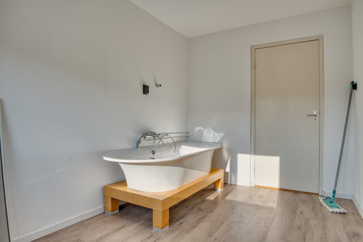 Foto 24 van Roerdompstraat 8