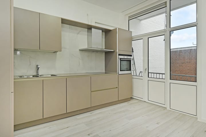 Foto 7 van Delftselaan 114