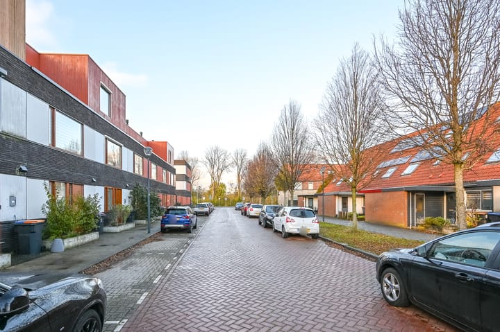 Foto 48 van Ingen-Houszstraat 10
