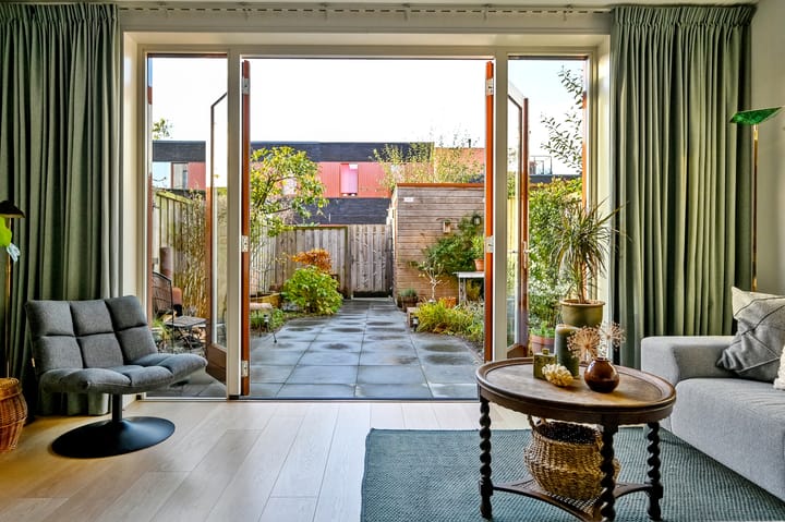 Foto 21 van Ingen-Houszstraat 10