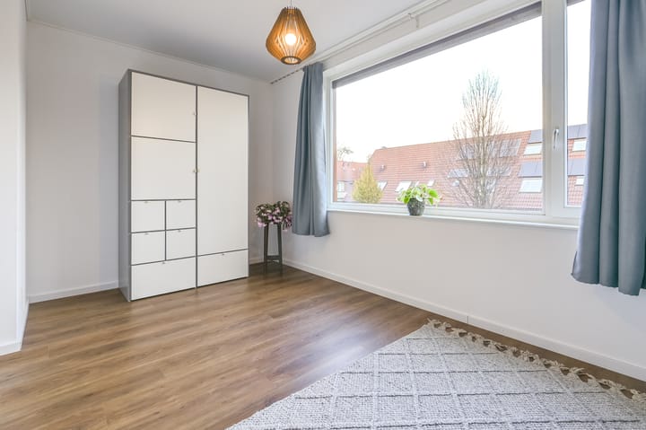 Foto 39 van Ingen-Houszstraat 10