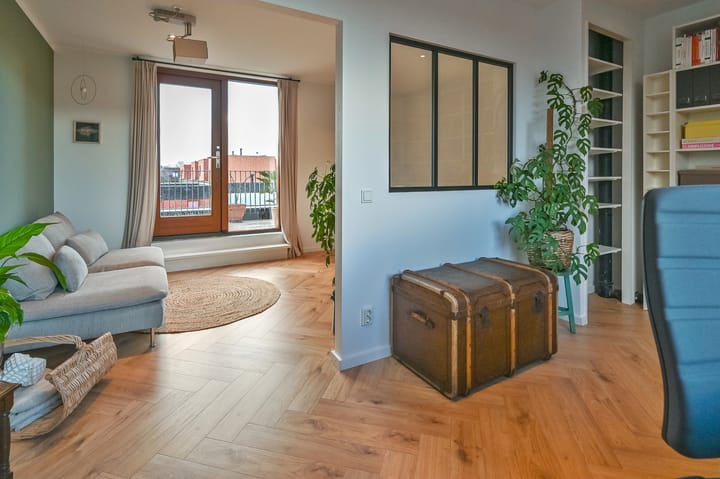 Foto 46 van Ingen-Houszstraat 10