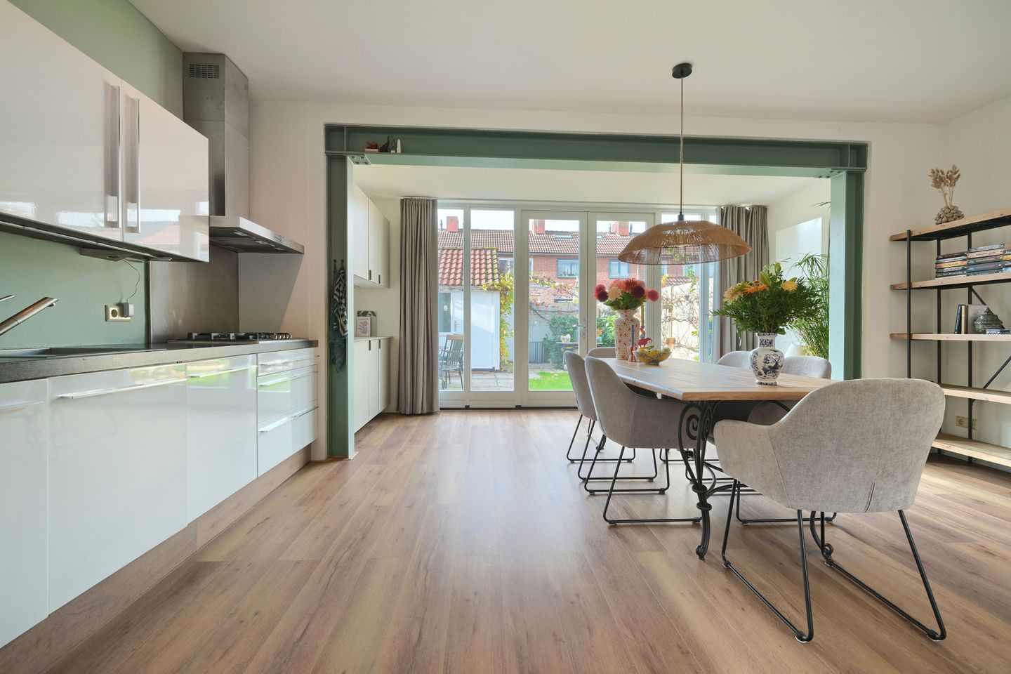 Foto 14 van Curaçaostraat 30