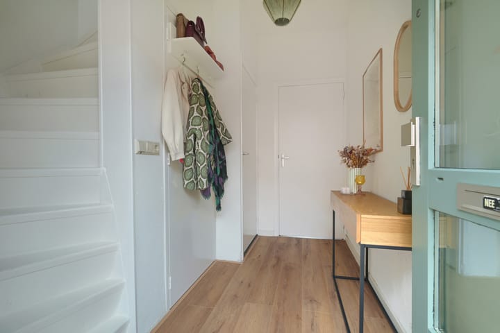 Photo 9 of Curaçaostraat 30