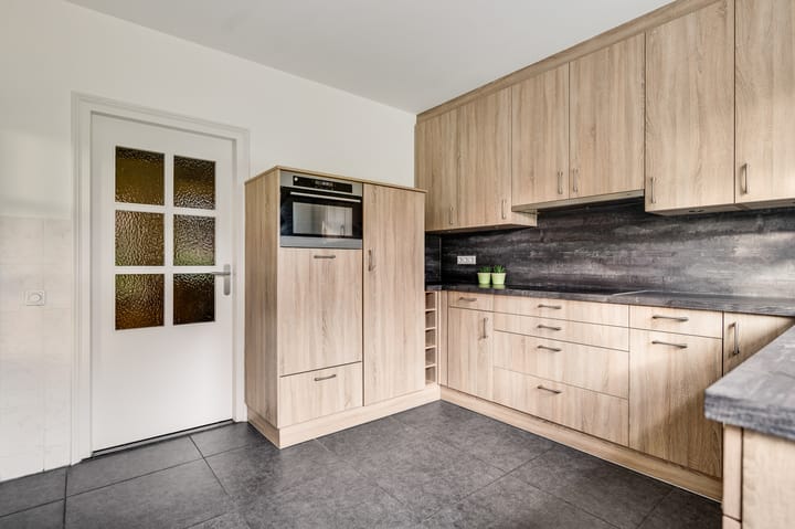 Photo 18 of Pastoor Thijssenlaan 24