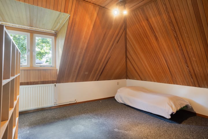 Photo 27 of Pastoor Thijssenlaan 24