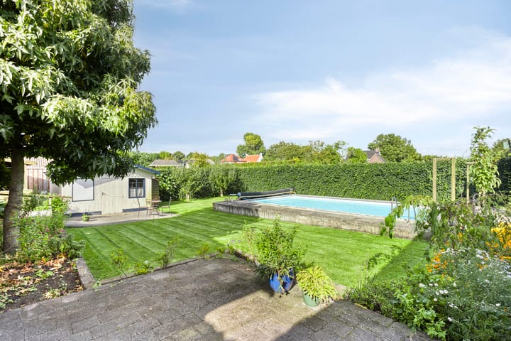 Photo 6 of Pastoor Thijssenlaan 24