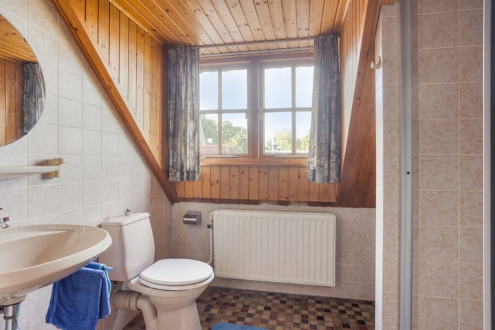 Photo 30 of Pastoor Thijssenlaan 24