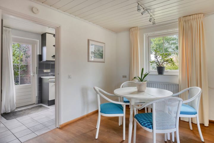 Photo 38 of Pastoor Thijssenlaan 24