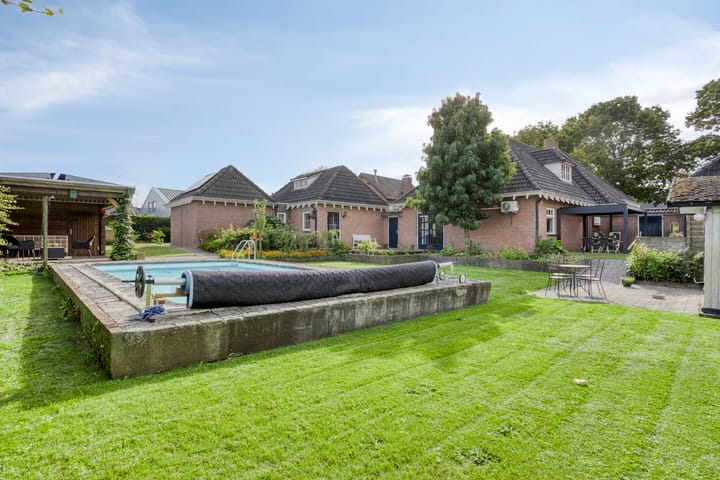 Photo 58 of Pastoor Thijssenlaan 24