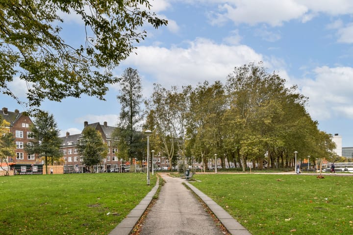 Photo 23 of Albert Neuhuysstraat 30-3